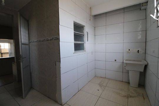 Área de Serviço de casa para alugar com 3 quartos, 86m² em Curicica, Rio de Janeiro