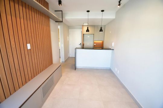 Sala/Cozinha de apartamento para alugar com 1 quarto, 40m² em Vila Itapura, Campinas