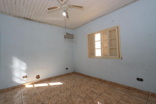 Quarto de casa para alugar com 1 quarto, 40m² em Jardim Porteira Grande, São Paulo