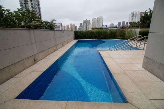 Área comum - Piscina de kitnet/studio à venda com 1 quarto, 42m² em Cidade Monções, São Paulo