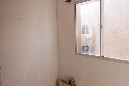 Quarto 2 de apartamento para alugar com 2 quartos, 50m² em Guaratiba, Rio de Janeiro