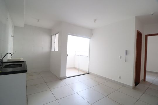Cozinha de apartamento para alugar com 2 quartos, 52m² em Osvaldo Rezende, Uberlândia