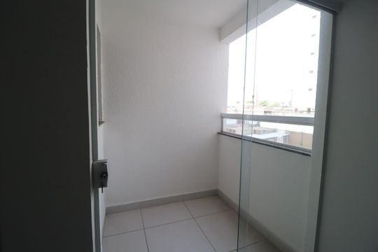 Sacada de apartamento para alugar com 2 quartos, 52m² em Osvaldo Rezende, Uberlândia