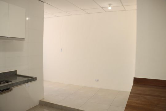 Apartamento para alugar com 2 quartos, 90m² em Cidade Satelite Santa Barbara, São Paulo