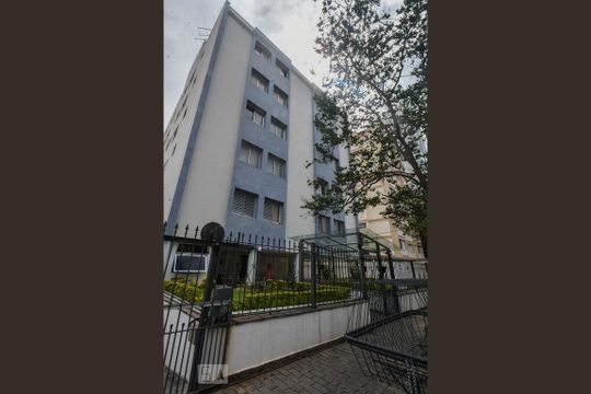 Fachada de apartamento à venda com 2 quartos, 67m² em Campo Belo, São Paulo