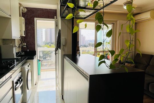 Apartamento à venda com 2 quartos, 64m² em Taquaral, Campinas