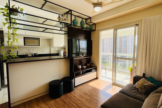 Apartamento à venda com 2 quartos, 64m² em Taquaral, Campinas