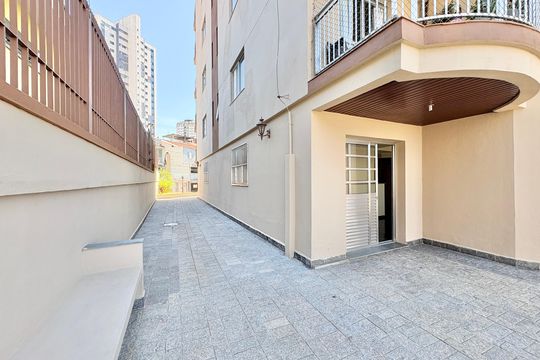 Área comum de apartamento à venda com 3 quartos, 180m² em Vila Palmeiras, São Paulo