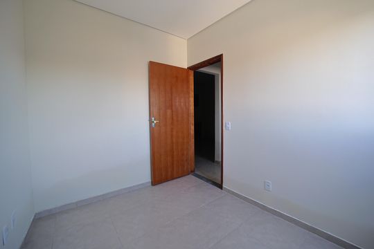 Quarto 1 de apartamento para alugar com 2 quartos, 31m² em Vila Dalila, São Paulo