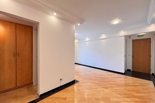 Apartamento para alugar com 2 quartos, 77m² em Vila Nova Conceição, São Paulo