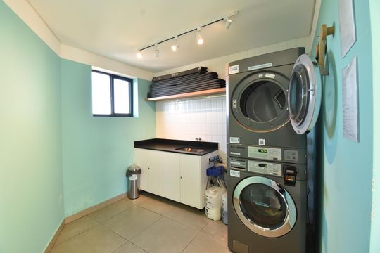 Área comum - Lavaranda de kitnet/studio para alugar com 1 quarto, 27m² em Tarumã, Pinhais