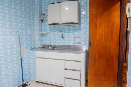 Cozinha de apartamento para alugar com 2 quartos, 40m² em Vila Isabel, Rio de Janeiro
