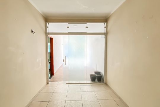Garagem de casa de condomínio à venda com 3 quartos, 93m² em Jardim Danfer, São Paulo