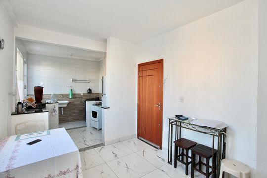 Sala de apartamento à venda com 2 quartos, 90m² em Eldorado, Contagem