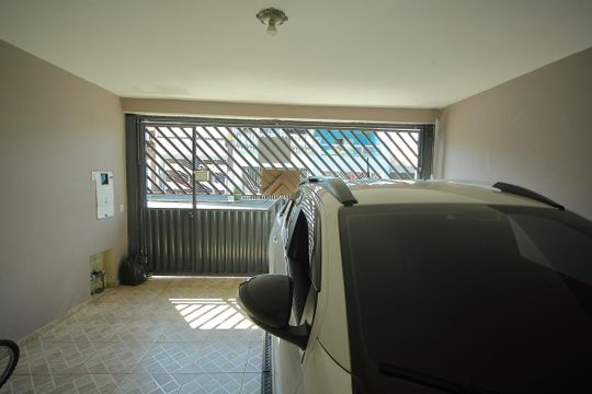 Garagem  de casa para alugar com 2 quartos, 125m² em Jardim Brasilandia, São Bernardo do Campo