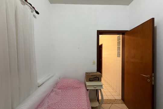 Quarto de Serviço de casa de condomínio à venda com 3 quartos, 360m² em Chácara Malota, Jundiaí