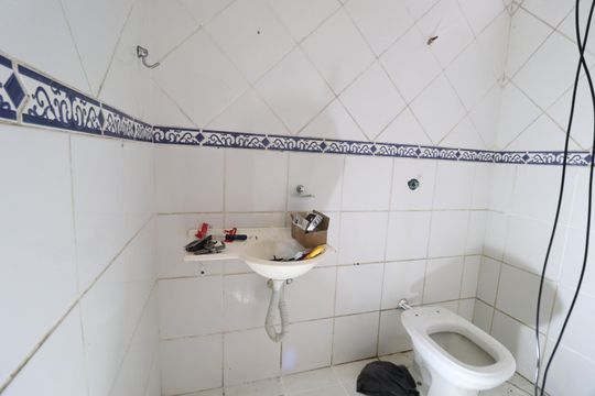 Banheiro 2 de casa para alugar com 4 quartos, 280m² em Marta Helena, Uberlândia