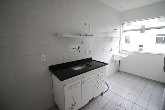 Apartamento para alugar com 2 quartos, 58m² em Jacarepaguá, Rio de Janeiro