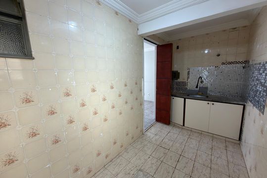 Cozinha/Área de serviço de apartamento à venda com 3 quartos, 69m² em Cnb 8, Brasília