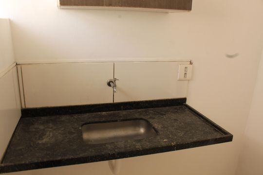 Cozinha de apartamento para alugar com 2 quartos, 65m² em Centro, Belo Horizonte