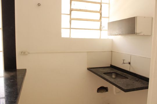 Cozinha de apartamento para alugar com 2 quartos, 65m² em Centro, Belo Horizonte