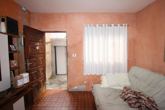 Casa à venda com 2 quartos, 150m² em Parada Xv de Novembro, São Paulo