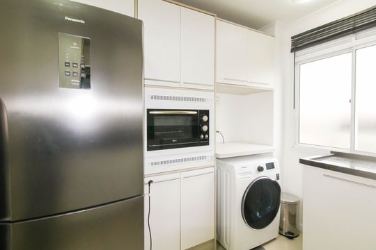 Cozinha de casa de condomínio para alugar com 3 quartos, 150m² em Igará, Canoas