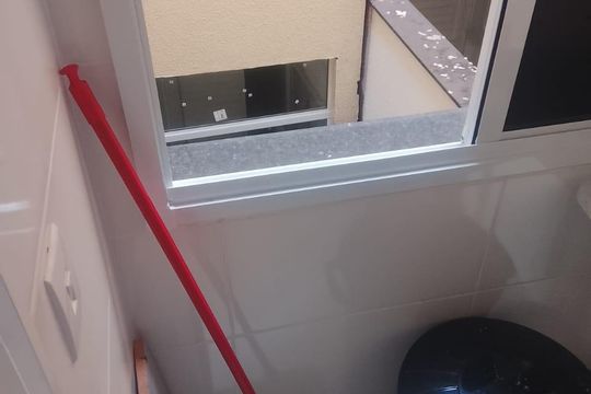 Área de serviço de apartamento para alugar com 2 quartos, 42m² em Vila Santa Teresa (Zona Leste), São Paulo