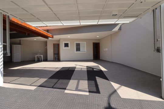 Garagem de casa à venda com 2 quartos, 140m² em Vila América, Santo André