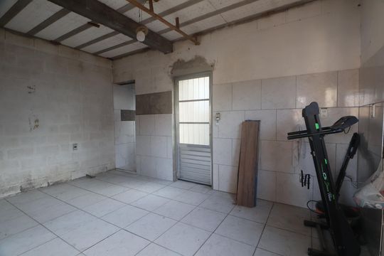 Sala de apartamento para alugar com 2 quartos, 35m² em Mato Grande, Canoas