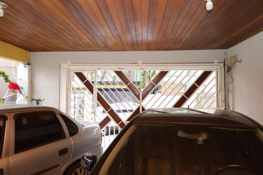Garagem de casa à venda com 4 quartos, 338m² em Jardim Nossa Senhora do Carmo, São Paulo