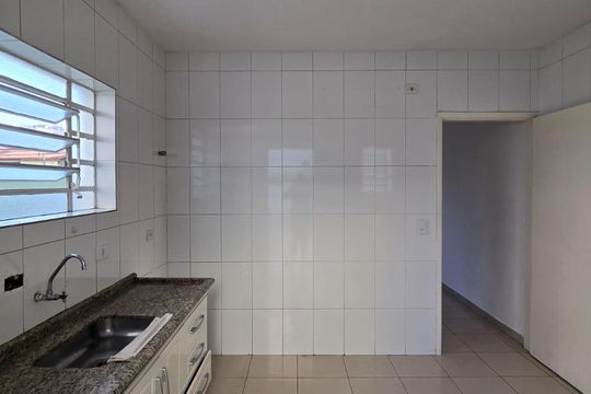 Cozinha de casa à venda com 3 quartos, 141m² em Jardim Santa Cecilia, Guarulhos