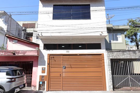 Fachada de casa para alugar com 3 quartos, 133m² em Jardim Sonia (zona Sul), São Paulo