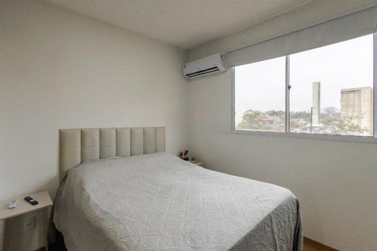 Quarto de apartamento à venda com 2 quartos, 43m² em Estância Velha, Canoas