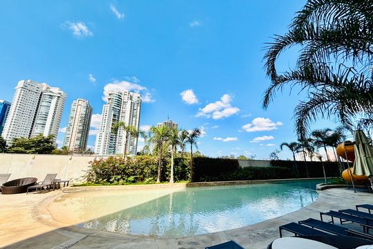 Área comum - Piscina de apartamento para alugar com 1 quarto, 55m² em Alphaville Empresarial, Barueri