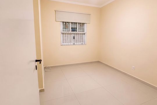 Quarto de casa à venda com 3 quartos, 115m² em Centro, Barueri