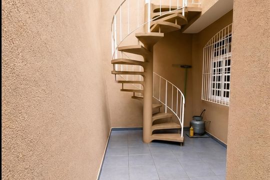 Corredor de casa à venda com 3 quartos, 115m² em Centro, Barueri