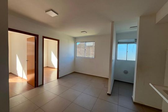 Apartamento para alugar com 2 quartos, 40m² em Fátima, Canoas