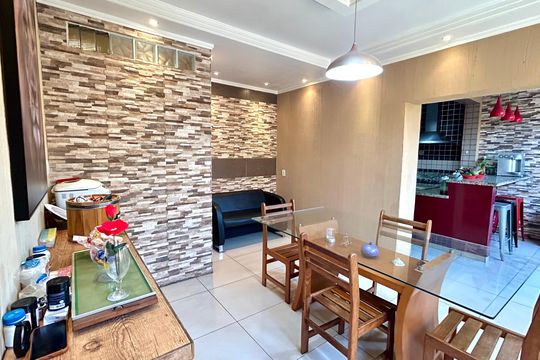 Cozinha de casa à venda com 3 quartos, 238m² em Jardim Vila Galvao, Guarulhos