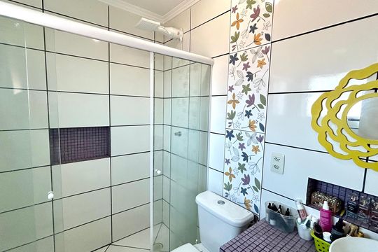 Banheiro da Suíte 1 de casa à venda com 3 quartos, 238m² em Jardim Vila Galvao, Guarulhos