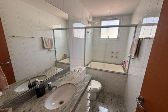 Apartamento à venda com 4 quartos, 294m² em Buritis, Belo Horizonte