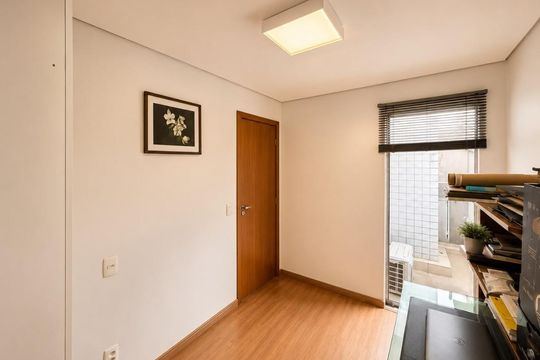 Apartamento à venda com 4 quartos, 294m² em Buritis, Belo Horizonte