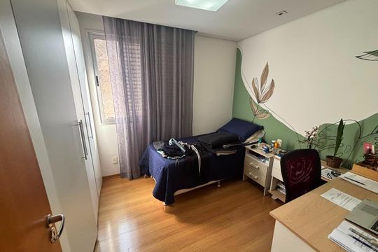 Apartamento à venda com 4 quartos, 294m² em Buritis, Belo Horizonte