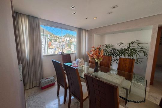 Apartamento à venda com 4 quartos, 294m² em Buritis, Belo Horizonte