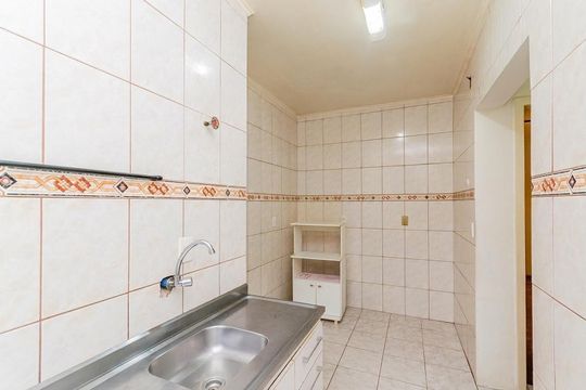 Cozinha de apartamento para alugar com 2 quartos, 87m² em Jardim São Pedro, Porto Alegre