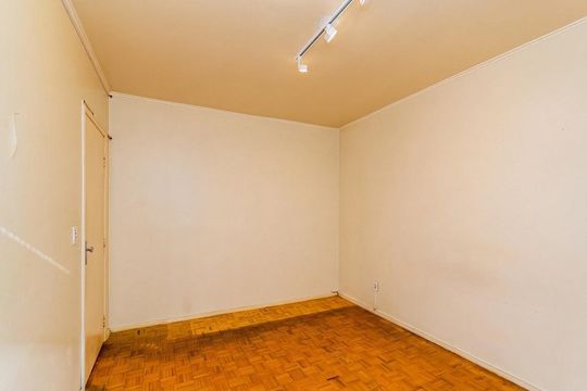 Quarto de apartamento para alugar com 2 quartos, 87m² em Jardim São Pedro, Porto Alegre