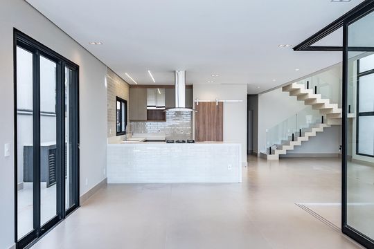 Casa de Condomínio à venda com 4 quartos, 319m² em Nações, Valinhos