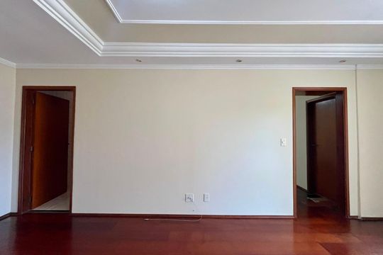 Apartamento à venda com 1 quarto, 66m² em Guarani, Campinas