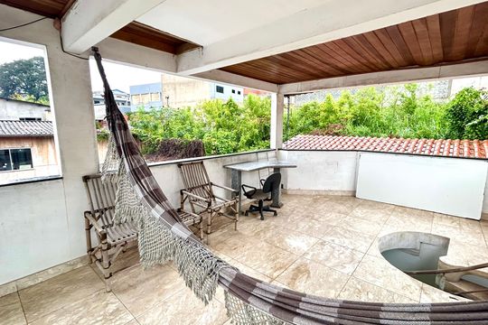 Quintal de casa à venda com 2 quartos, 200m² em Parque Flamengo, Guarulhos