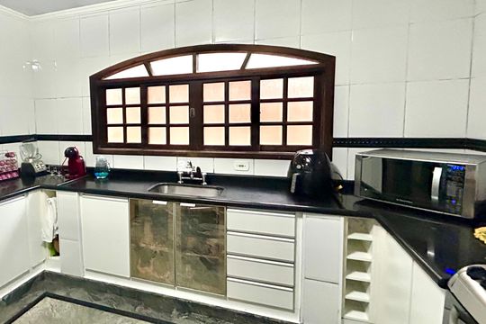 Cozinha de casa à venda com 2 quartos, 200m² em Parque Flamengo, Guarulhos
